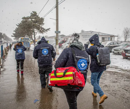MdM Greece team at the Romanian borders near Siret Properties